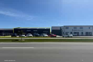 Modern Light Industrial Investment in Ravenswood