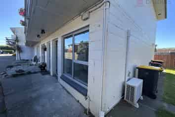 8/94 Huxley, Sydenham