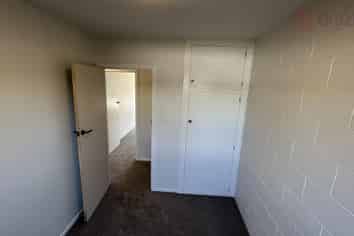 8/94 Huxley, Sydenham