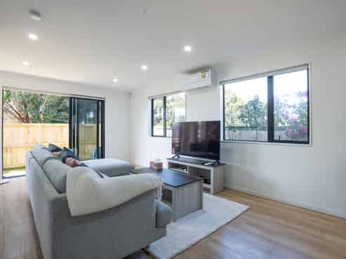 1/116 Buckland Road, Mangere East