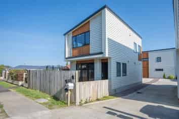 1/116 Buckland Road, Mangere East
