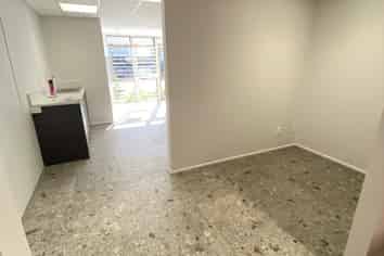 Refurbished & Ready – Industrial Unit in Strategic Location