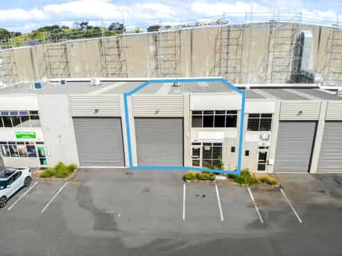 Refurbished & Ready in Strategic Location