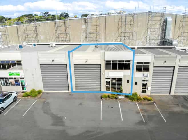 Refurbished & Ready in Strategic Location