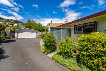 42 Rainbow Drive, Atawhai