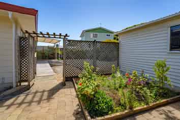 42 Rainbow Drive, Atawhai