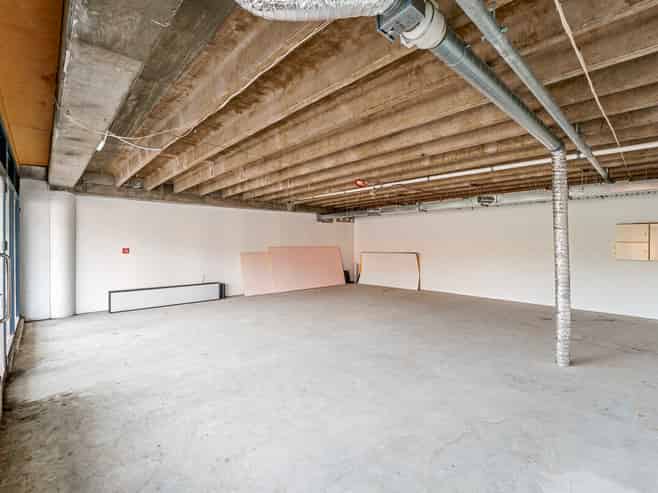 High-Foot Traffic at Entry Level Price