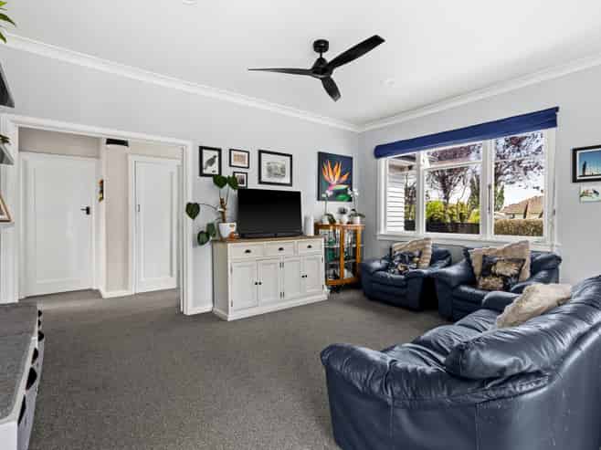 10 Plassey Street, Havelock North