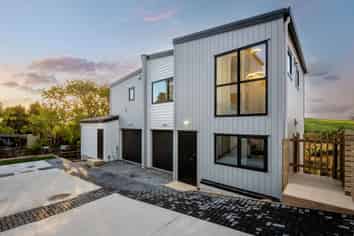 6/1088 Beach Road, Torbay