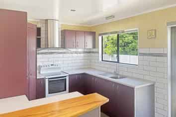 28a  Massey Street, Marewa