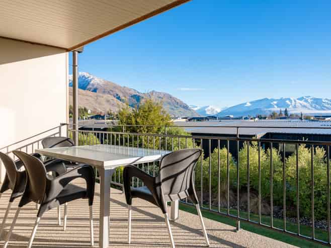 Unit 80, Oakridge Resort, 20 Studholme Road, Wanaka