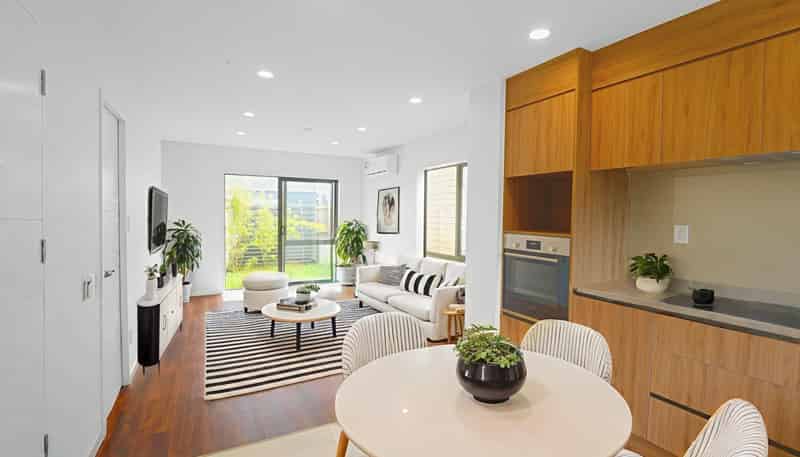 44B Cyclarama Crescent, Massey