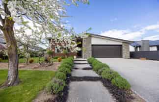 57 Kelliher Drive, Wanaka