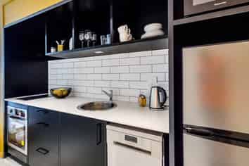 43x Studio Layard Street, Avondale