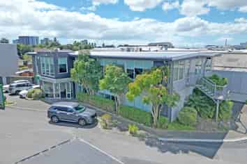 RARE ROCKFIELD ROAD OFFICE OFFERING
