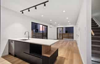 166 Vintry Drive, Kumeu