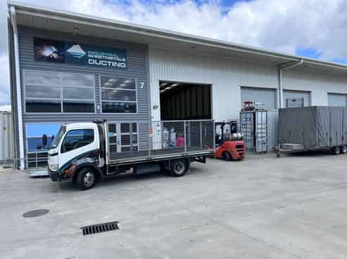 Mount Industrial on Aerodrome