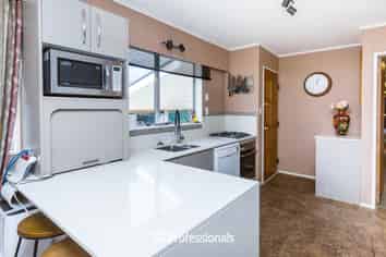 169 California Drive, Totara Park