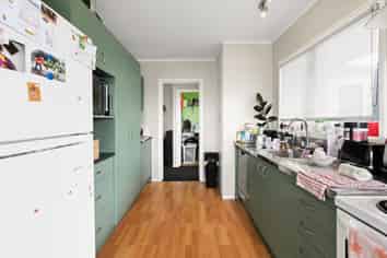 89 Tawa Street, Melville