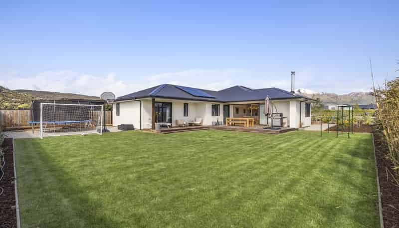 46 Pounamu Avenue, Albert Town