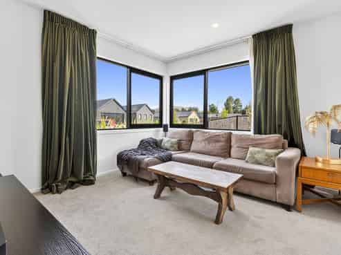 46 Pounamu Avenue, Albert Town