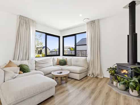 46 Pounamu Avenue, Albert Town