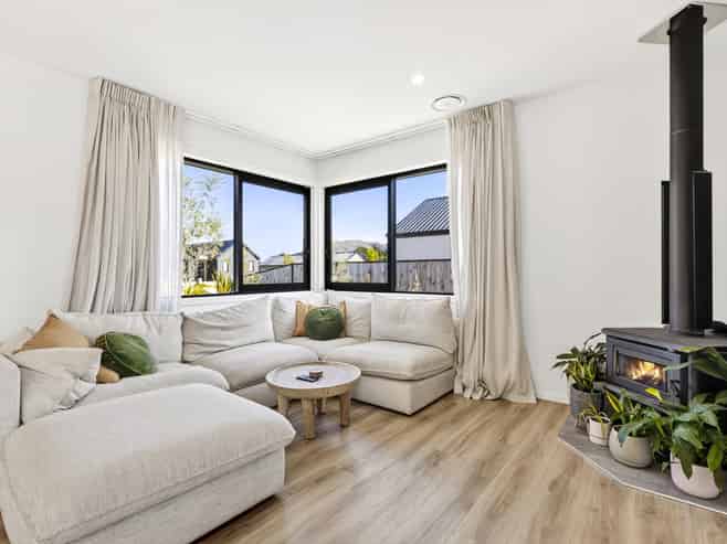 46 Pounamu Avenue, Albert Town