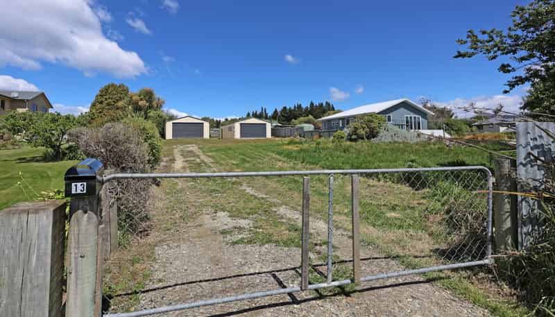 13 Oakham Street, Hampden