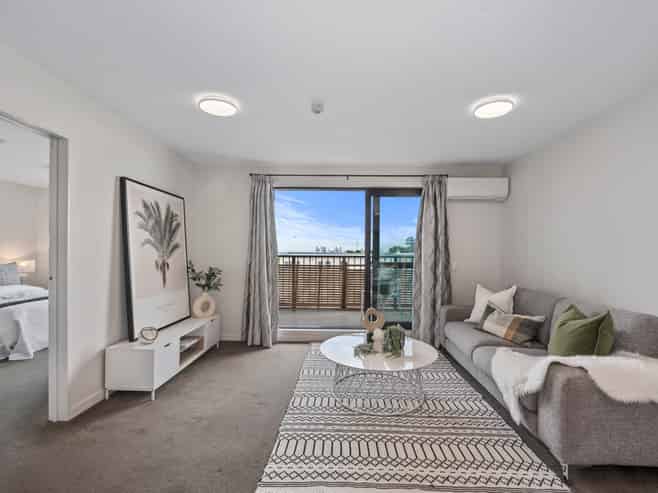 36/241 Hinemoa Street, Birkenhead