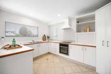 35 Keswick Crescent, Huntington