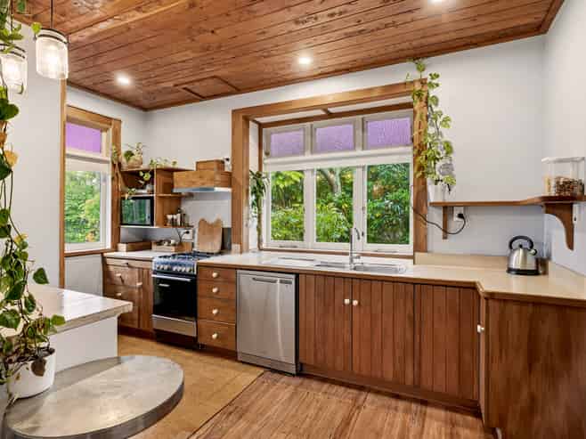 24 Myrtle Street, Hamilton East