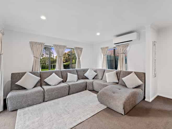 2 Whitbourne Heights, Manurewa