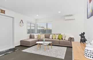 5B Aaron Place, Brookfield