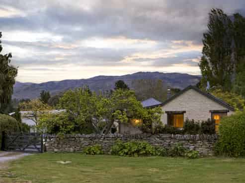 26 Miners Terrace, Bannockburn