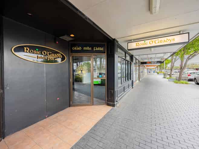 Prime Taradale - land and building for sale