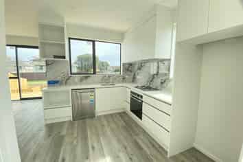 22b Sharland Avenue, Manurewa