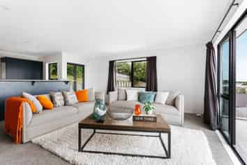 32B Waipuna Grove, Welcome Bay