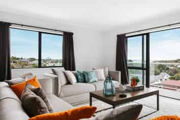 32B Waipuna Grove, Welcome Bay