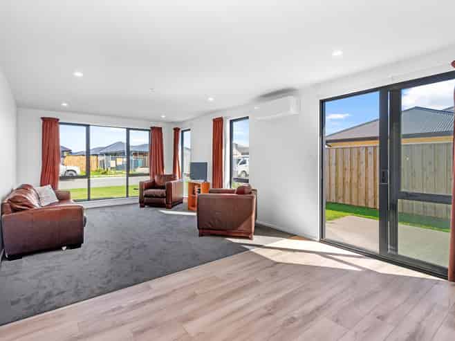 35 Greig Crescent, Amberley