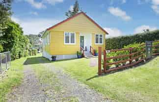 199 Brook Road, Awhitu