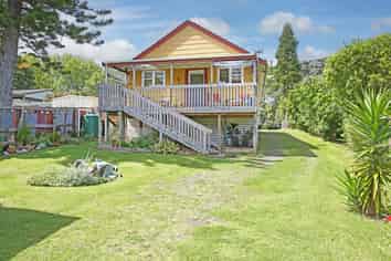 199 Brook Road, Awhitu