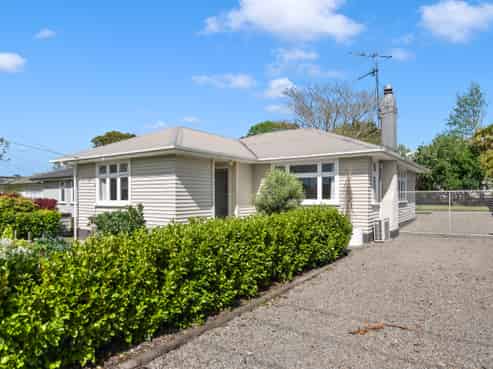 25 Coddington Crescent, Masterton