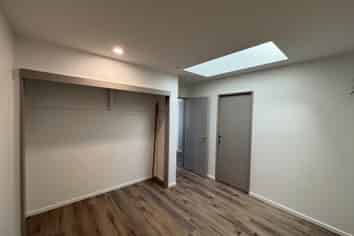 Riccarton Live Work Unit 