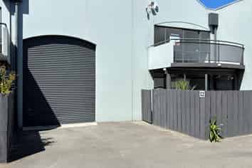 Riccarton Live Work Unit 