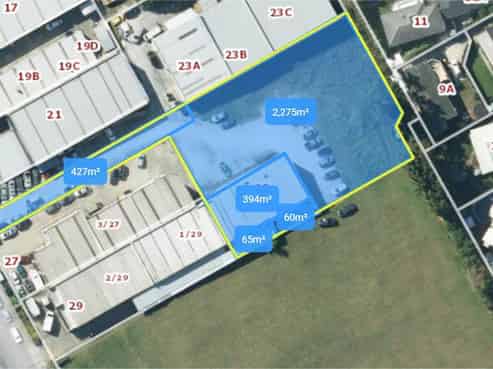 WOODCOCKS INDUSTRIAL 830M² ON 3237M² YARD
