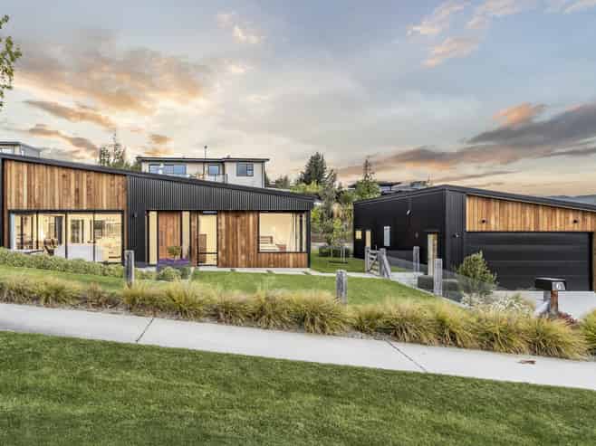 6 Mills Road, Wanaka