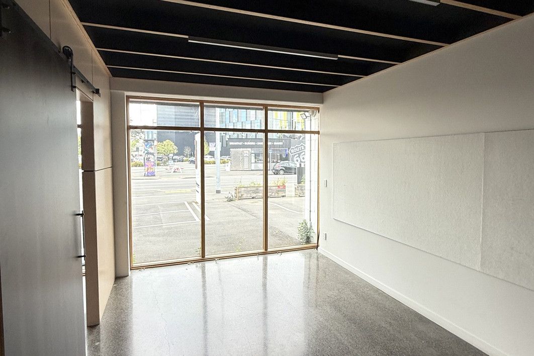 Boutique Industrial Office in the Heart of the City - Meer