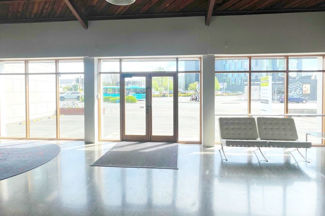 Boutique Industrial Office in the Heart of the City - Aanzicht 3