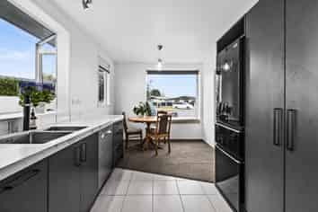 166 Flaxmere Avenue, Flaxmere