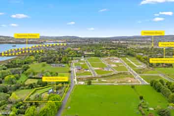 16 Derbyshire Lane, Karaka